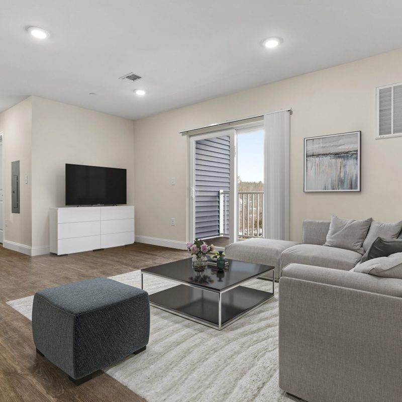 Living Room - 1